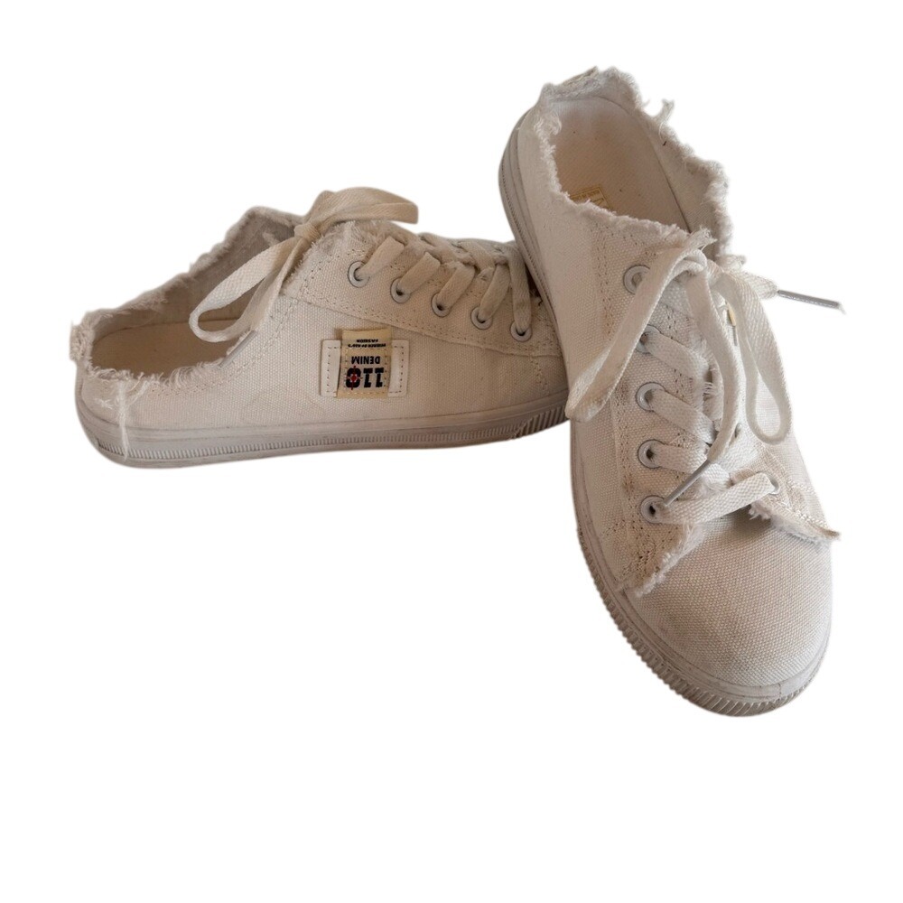 The Toping 1988 White Canvas Mule Sneakers Frayed Denim Lace Up Slides‎ Womens